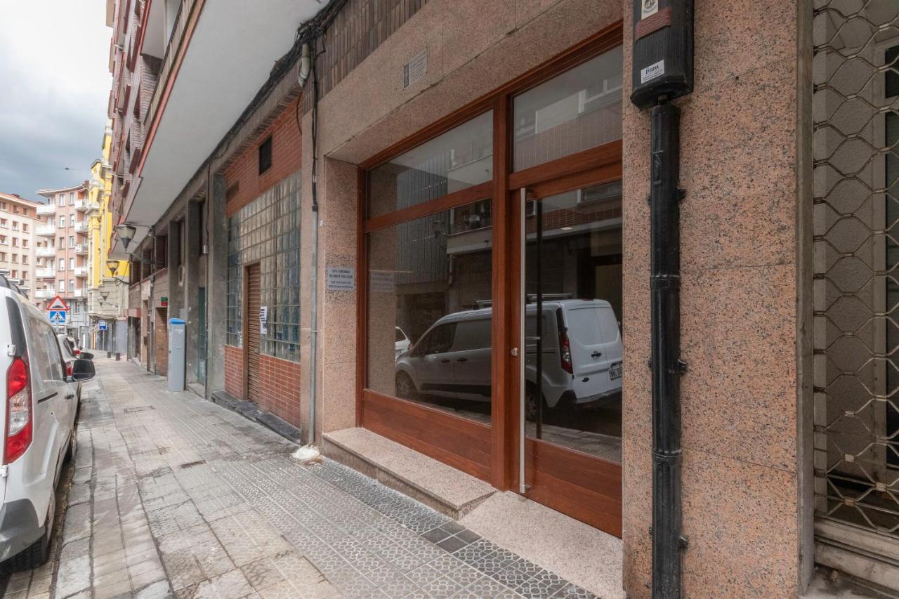 New! Lovely 4-Bedroom Loft In Bilbao Exterior photo